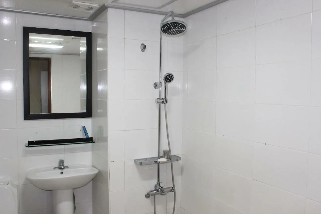 Hyundai Tourist Hotel 제주 2*,  대한민국